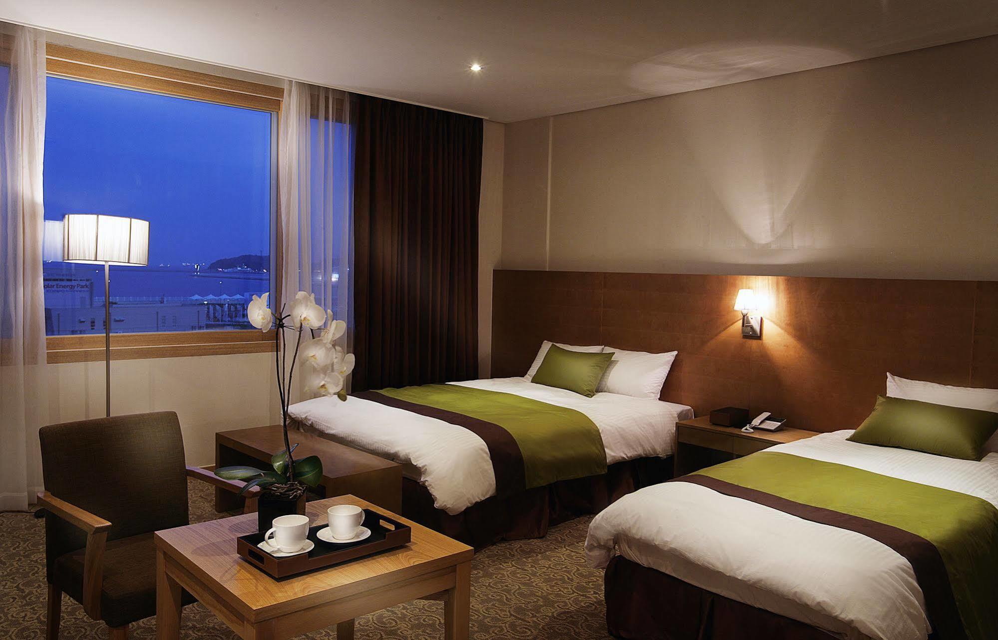 Y Ocean Hotel Yeosu Exterior foto