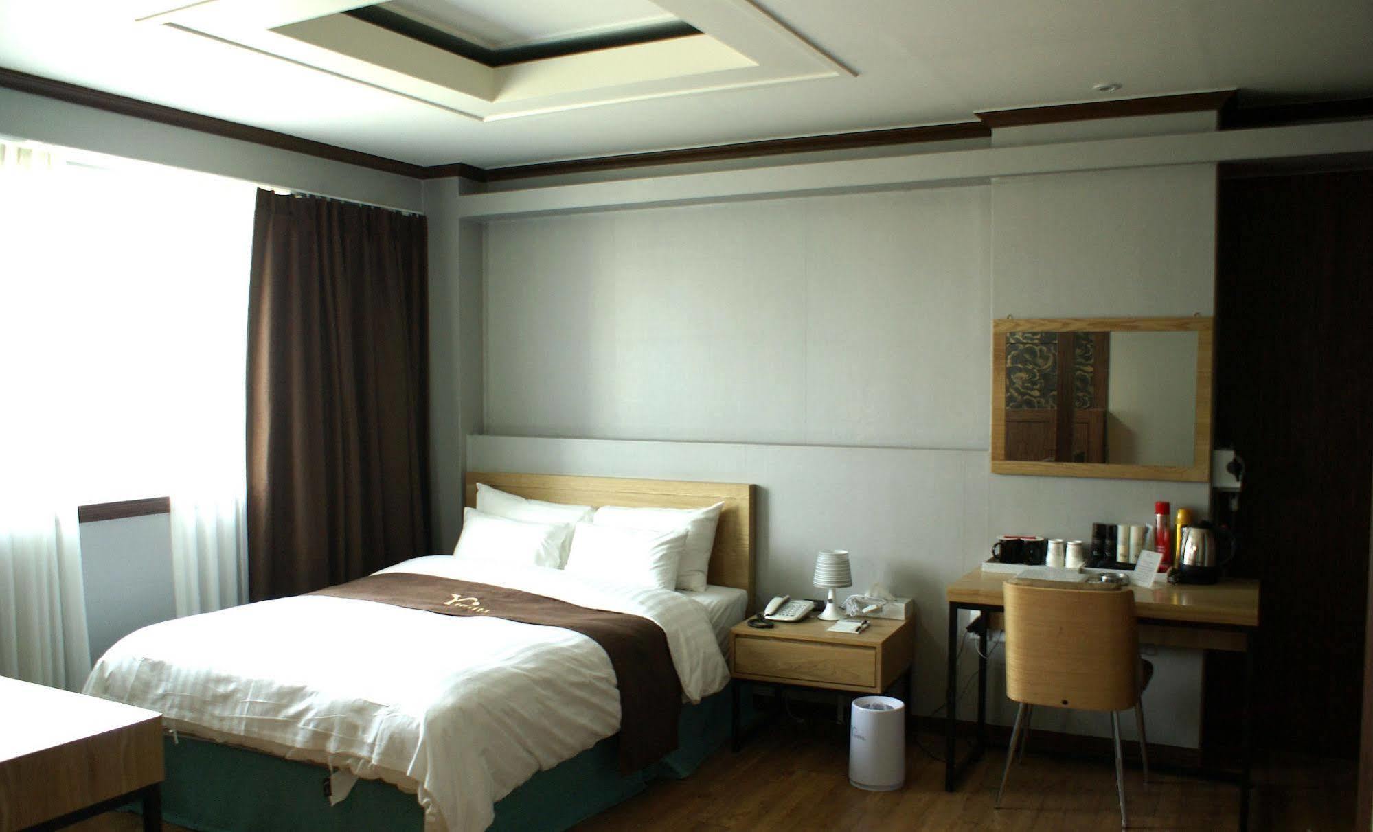 Y Ocean Hotel Yeosu Exterior foto